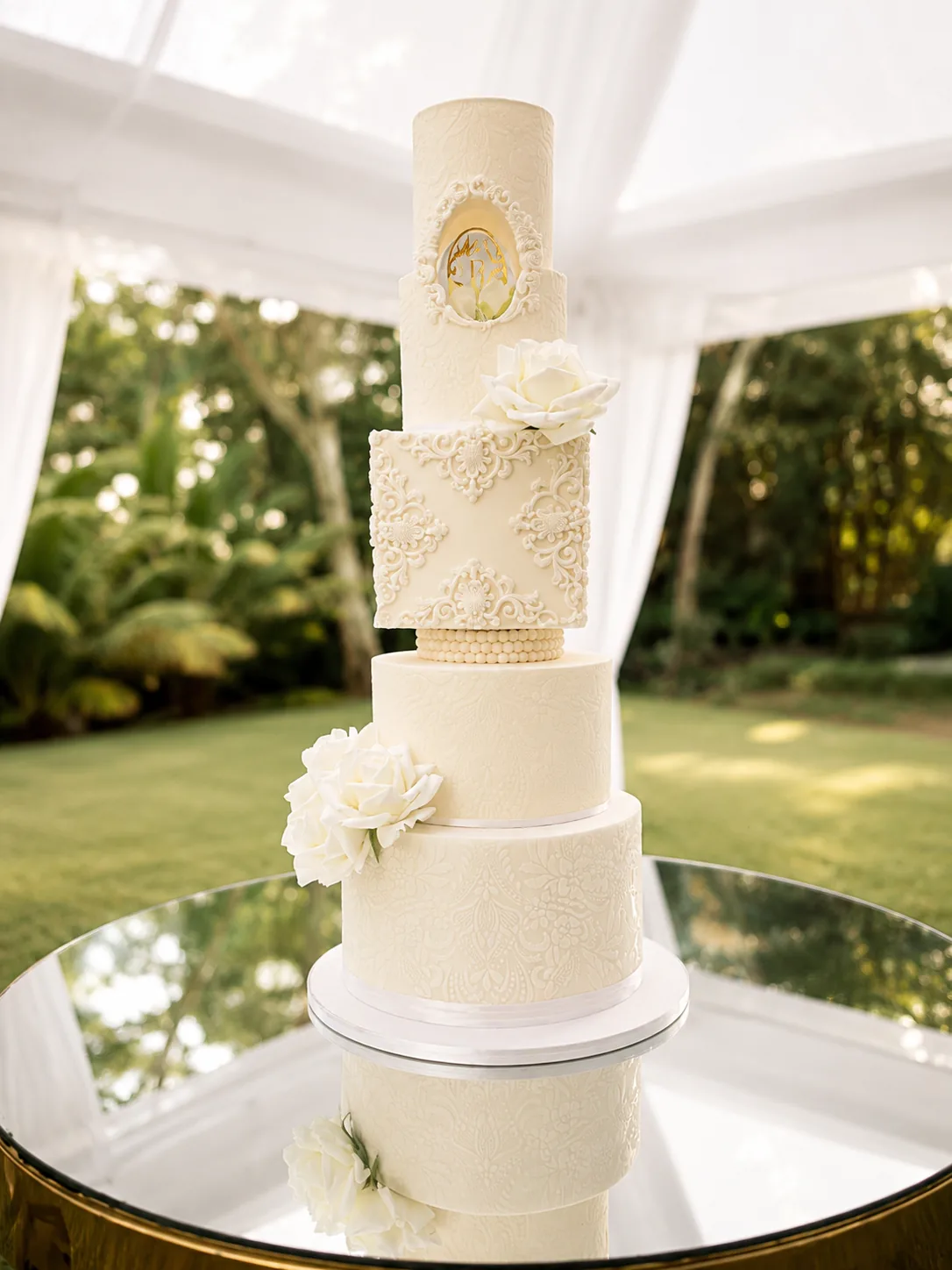 Luxury wedding cake by Sweet Mischief JA